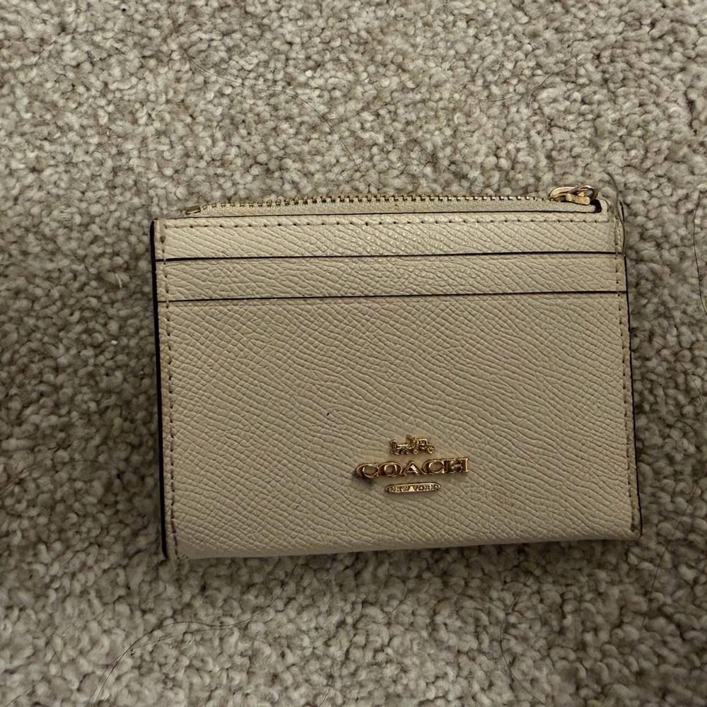 Coach Compact Zip Card Case Wallet - Cream